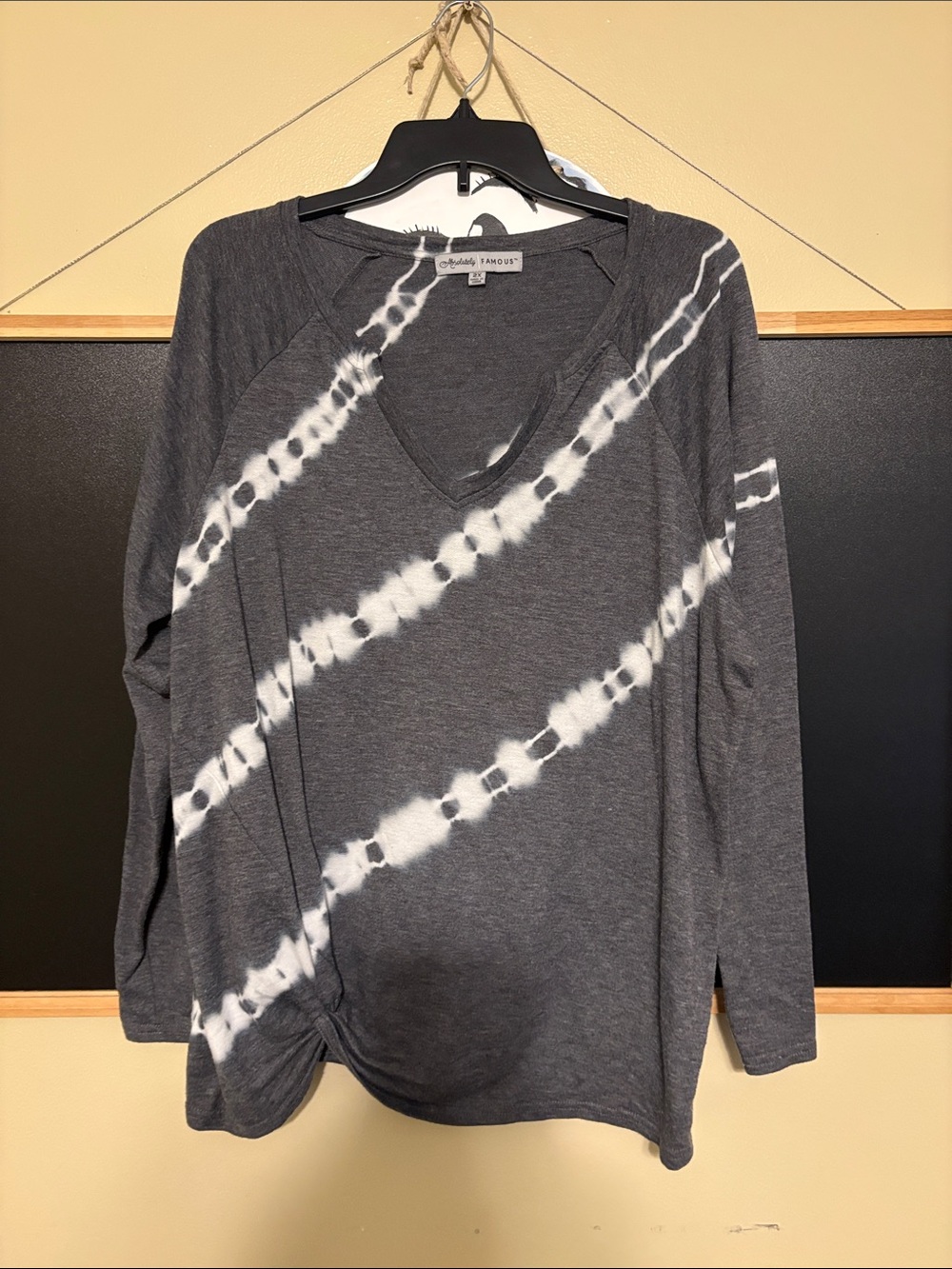 Absolutely Famous Charcoal Gray and White Tie-Dye V-Neck Long Sleeve Top